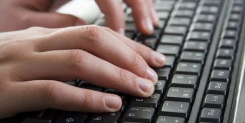 Tipkanje, tipkati, računalo, foto: metro-portal.hr