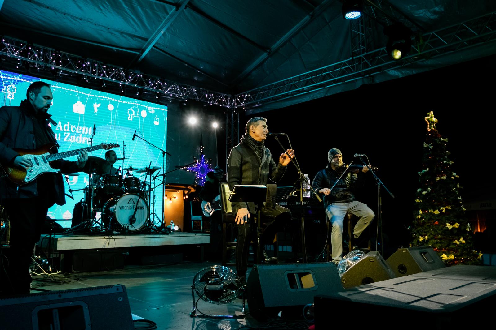 Massimo nastupio na manifestaciji Advent u Zadru Massimo nastupio na manifestaciji Advent u Zadru