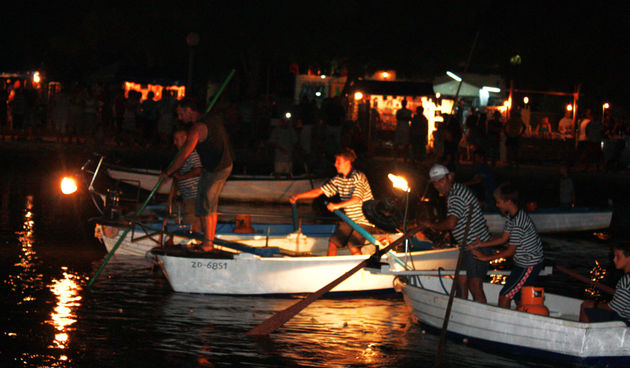 Sukošan: 42. Memorijal kenje Vijole i Svićarenje