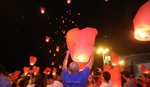 Vodice: Puštanjem lampiona obilježena 10. obljetnica Kornatske tragedije