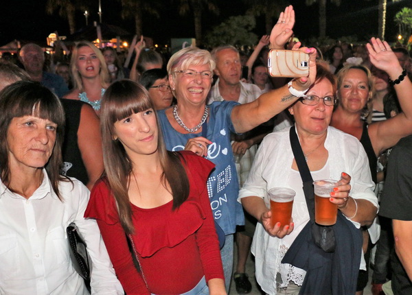 Jasmin Stavros na Viru