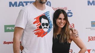 Stari Plac: Mišo Kovač i prijatelji priredili nezaboravan koncert