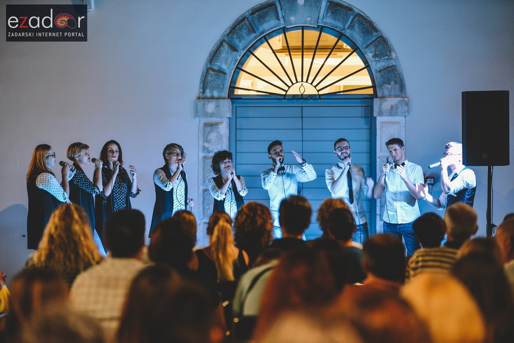 A.K.A. Crescendo @ Atrij palače Cedulin