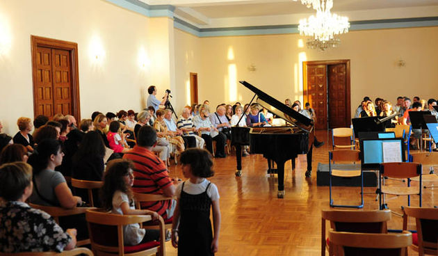 Sveuciliste u Zadru, Zadarski komorni orkestar i Ivan Repusic, foto: N. Marcev