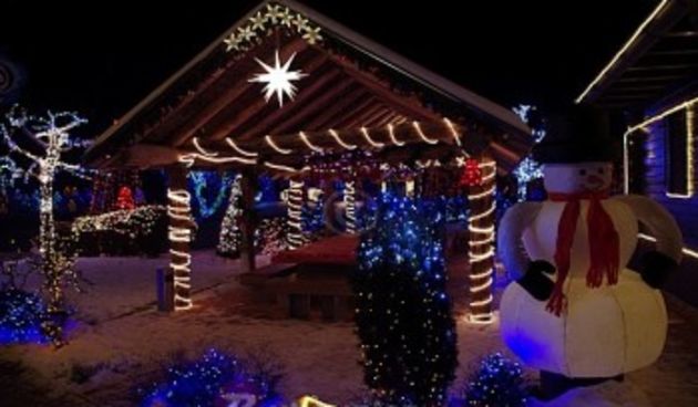 1.500.000 lampica na imanju obitelji Salaj u Grabovnici