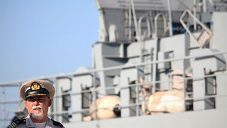 Polazak ratnog broda HRM-a sa zadarske rive (foto:Saša Čuka)