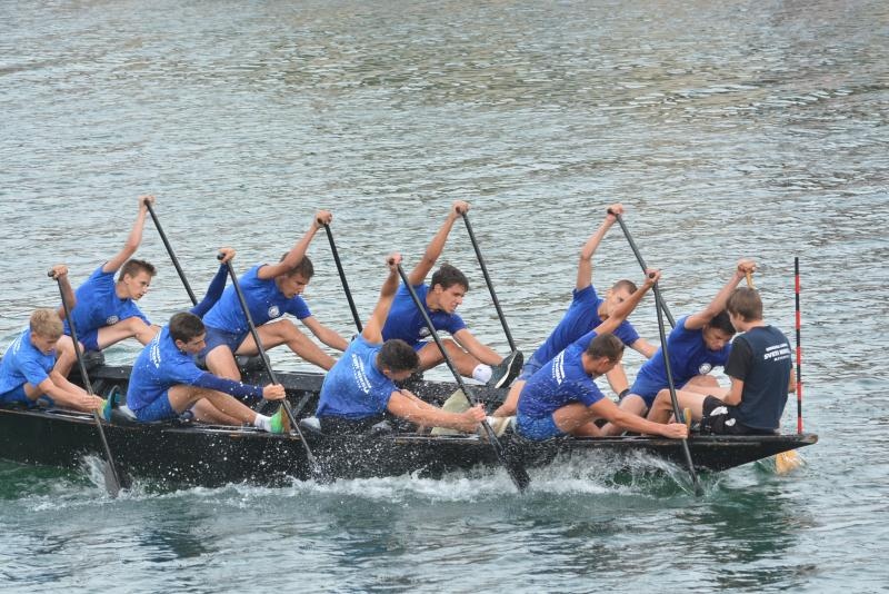 Opuzen: Utrke veslača za startne pozicije za 19. maraton lađa na Neretvi. Photo: Damir Špehar/PIXSELL