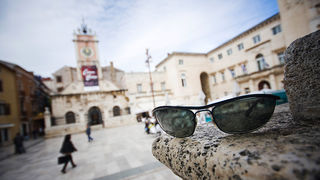 Đir po gradu (sa sunčanim naočalama) 7. studenog 2011, Foto: Saša Čuka