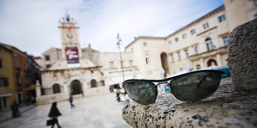 Đir po gradu (sa sunčanim naočalama) 7. studenog 2011, Foto: Saša Čuka