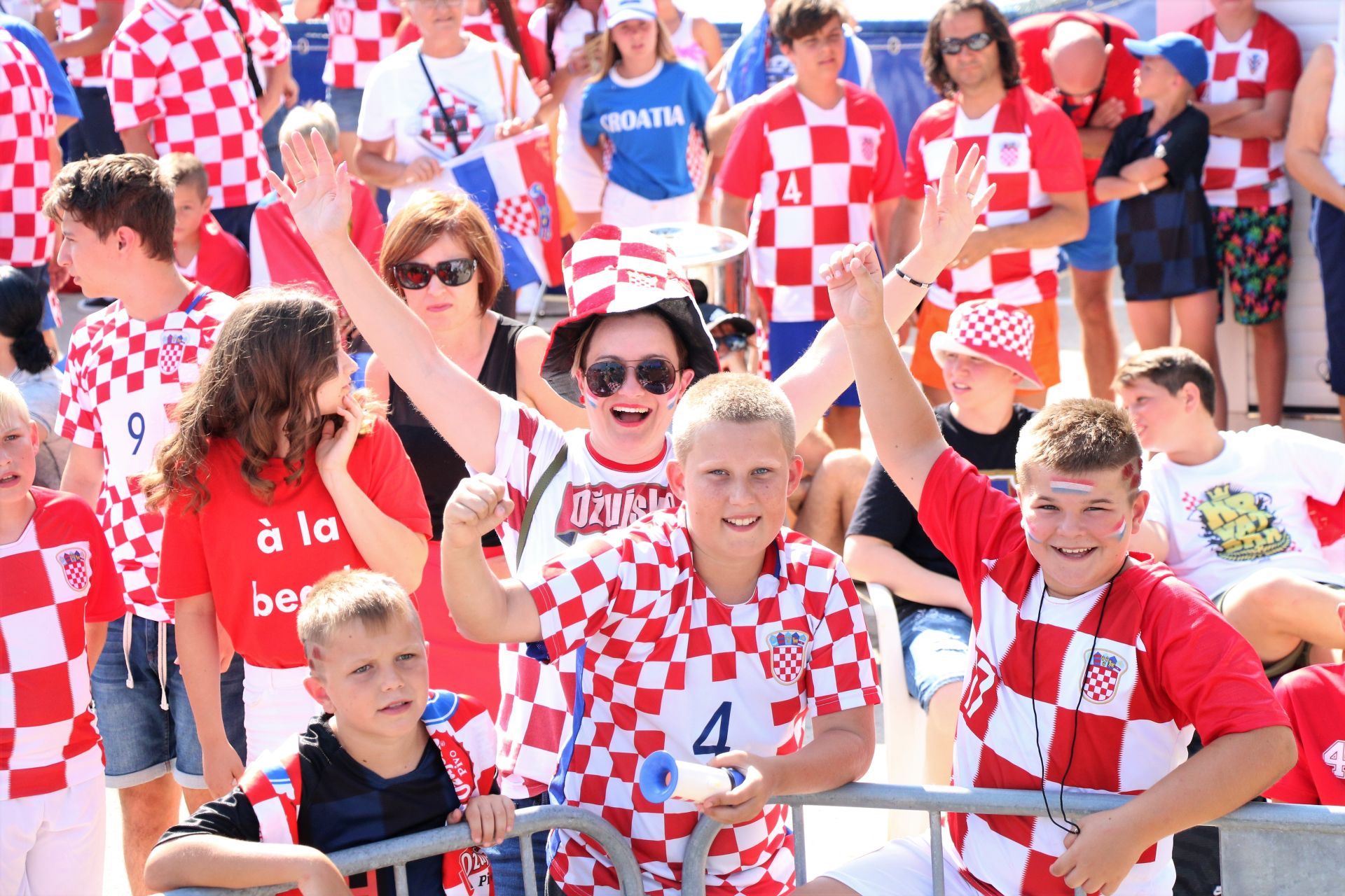 Na Viru se svim srcem navijalo za Vatrene