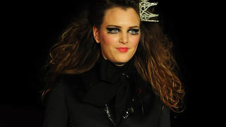 Image 844949 (auto) Image 844949 (auto)