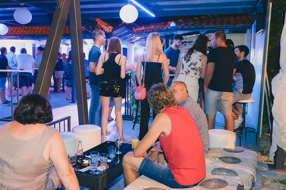 Klapa Kampanel @ Menfisto bar, 18.7.2015. (foto: Ivan Toman) Klapa Kampanel @ Menfisto bar, 18.7.2015. (foto: Ivan Toman)