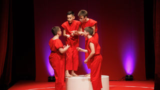 Igrajmo se: Zabranjeno mlađima od 15 strana A