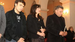 Koncertom bratovštine Presvetog oltarskog sakramenta župe Marijina Uznesenja iz Jelse na otoku Hvaru, obilježene su pjesme Velikog tjedna i procesija Za Križen, Foto: Dino Stanin/PIXSELL