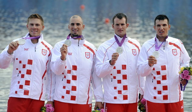 London, 030812.
Jezero Eton Dorney.
Hrvatski veslacki cetverac na parice David Sain, Damir Martin i braca Martin i Valent Sinkovic u finalnoj utrci osvojili srebrnu medalju  na Olimpijskim Igrama u Londonu.
Foto: Drago Sopta / CROPIX