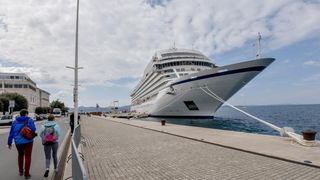 Kruzer Viking Sea na Veliku subotu u Zadar uplovio s oko tisuću turista. Foto: Dino Stanin/PIXSELL Kruzer Viking Sea na Veliku subotu u Zadar uplovio s oko tisuću turista. Foto: Dino Stanin/PIXSELL