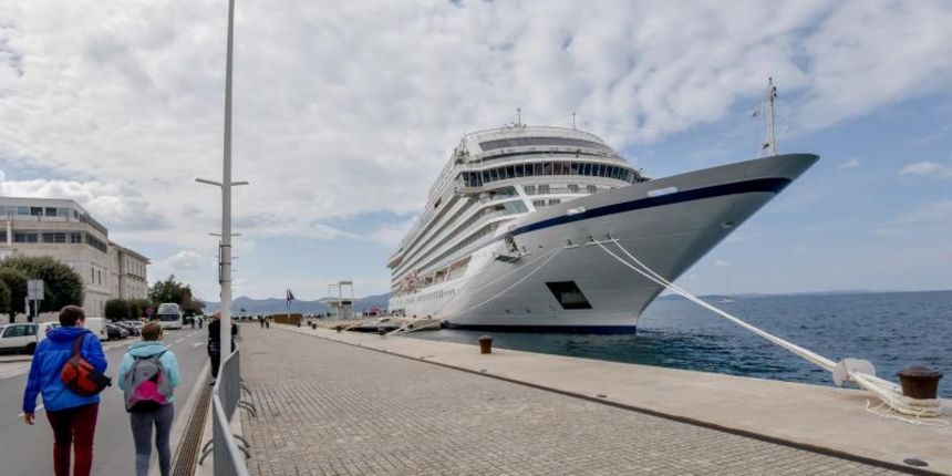 Kruzer Viking Sea na Veliku subotu u Zadar uplovio s oko tisuću turista. Foto: Dino Stanin/PIXSELL