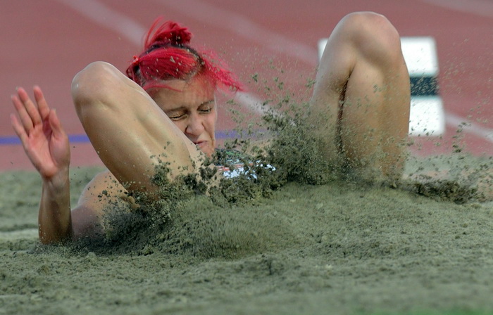Zagreb, 130911.
IAAF World Challenge Zagreb 2011, 
61. memorijal Borisa Hanzekovica na atletskom stadionu Mladost na Savi.
Na slici: Nina Kolaric, skok u dalj.
Foto: Srdjan Vrancic / CROPIX