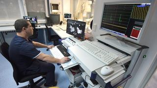 U Općoj bolnici Zadar svečano otvorena nova angio sala donacija dr. Freidoona Ghazija. Foto: Dino Stanin/PIXSELL U Općoj bolnici Zadar svečano otvorena nova angio sala donacija dr. Freidoona Ghazija. Foto: Dino Stanin/PIXSELL