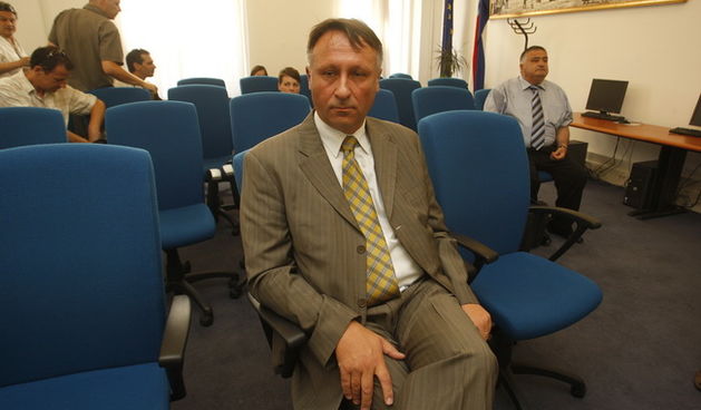 Zagreb, 060710.
Zupanijski sud.
Na fotografiji: Bivsi ministar obrane Berislav Roncevic, afera kamioni.
Foto: Damjan Tadic / CROPIX