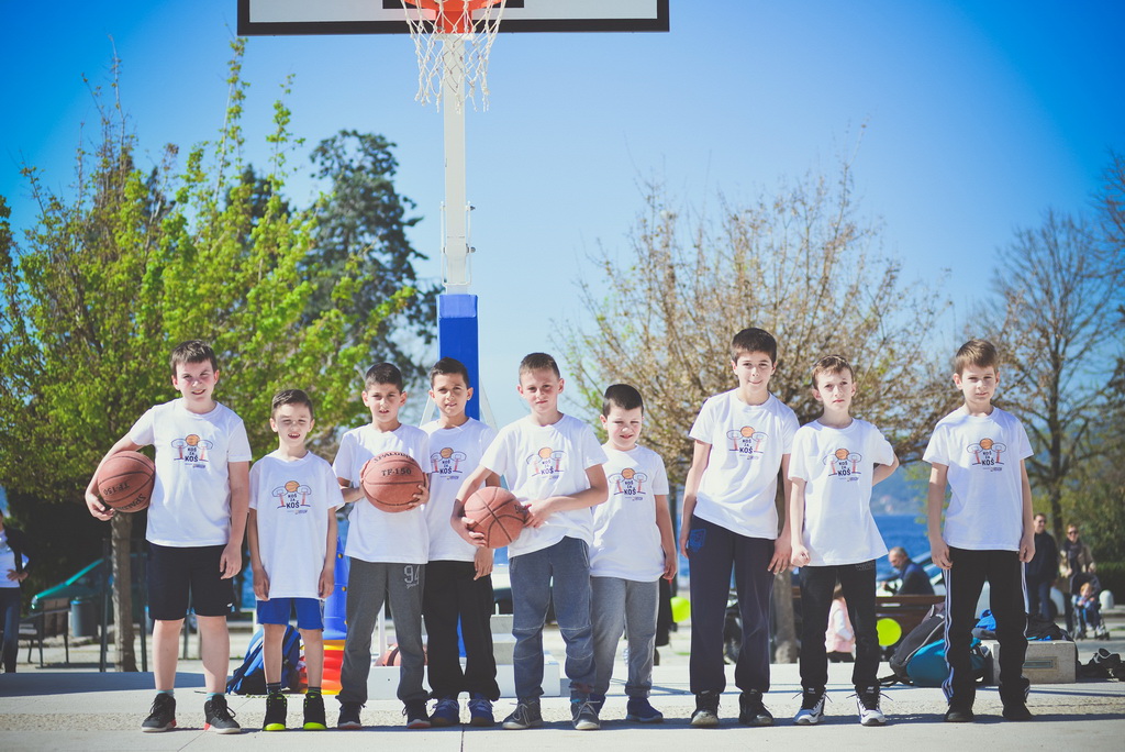 Basket na Forumu: Košarkaške legende protiv mlađih uzrasta KK Zadar Basket na Forumu: Košarkaške legende protiv mlađih uzrasta KK Zadar