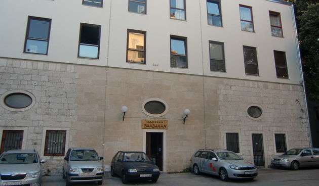 Studentski restoran Barbakan, menza