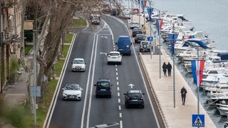 Zadar ukrašen zastavama ususret obljetnici akcie Maslenica