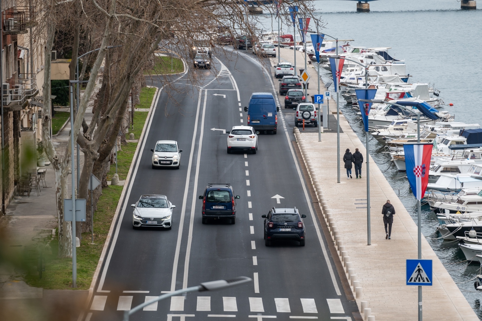 Zadar ukrašen zastavama ususret obljetnici akcie Maslenica