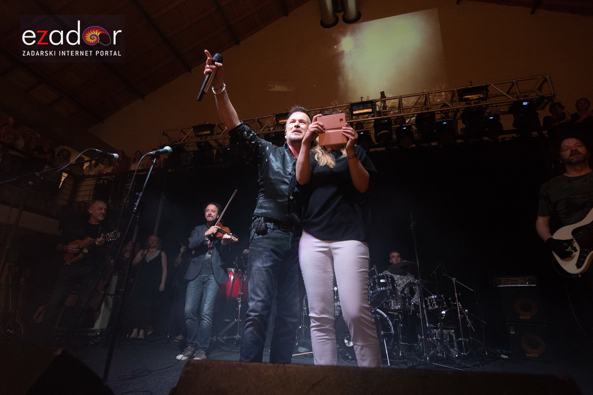 Gibonni @ Arsenal 12. svibnja 2018. Gibonni @ Arsenal 12. svibnja 2018.