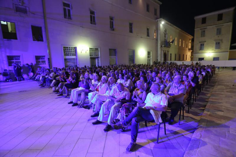 Opis 04.07.2014., Zadar – Na poljani Sime Budinica odrzan je koncert izraelske dive Noe i Love Medicine Banda. Photo: Filip Brala/PIXSELL Autor Filip Brala/PIXSELL Ključne riječi koncert, Noa, concert, konzert, Achinoam Nini, pjevacica, izraelska pjev Opis 04.07.2014., Zadar – Na poljani Sime Budinica odrzan je koncert izraelske dive Noe i Love Medicine Banda. Photo: Filip Brala/PIXSELL Autor Filip Brala/PIXSELL Ključne riječi koncert, Noa, concert, konzert, Achinoam Nini, pjevacica, izraelska pjev
