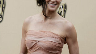 82. Red Carpet Oscara (oscar.go.com)