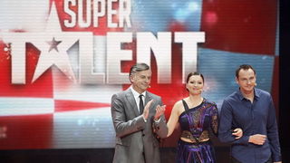 Zagreb, 191110. 
Studio 2 Jadran filma, Oporovecka 12.
Treca polufinalna emisija Supertalent showa Nove TV. 
Na slici: ziri Dubravko Merlic, Nina Badric i Enes Beslagic.
Foto: Nina Djurdjevic / CROPIX