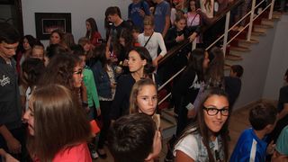 U suradnji HNK Zadar i Kazališne udruge “Igrajmo se” premijerno je izvedena predstava “Sasvim sam popubertetio” u režiji Žane Bumber. foto: Iva Perinčić U suradnji HNK Zadar i Kazališne udruge “Igrajmo se” premijerno je izvedena predstava “Sasvim sam popubertetio” u režiji Žane Bumber. foto: Iva Perinčić