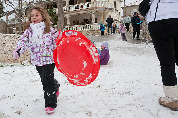 Snijeg u Bibinjama 3. veljače 2012, Foto: Leo Banić