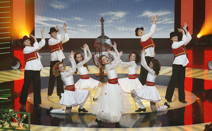 Zagreb, 191110. 
Studio 2 Jadran filma, Oporovecka 12.
Treca polufinalna emisija Supertalent showa Nove TV. 
Na slici: Step by step juniors.
Foto: Nina Djurdjevic / CROPIX