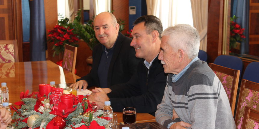 Urednik i autori monografije o 112. brigadi – Dušan Nikitović, Marko Čulina i Nedjeljko Jusup Urednik i autori monografije o 112. brigadi – Dušan Nikitović, Marko Čulina i Nedjeljko Jusup