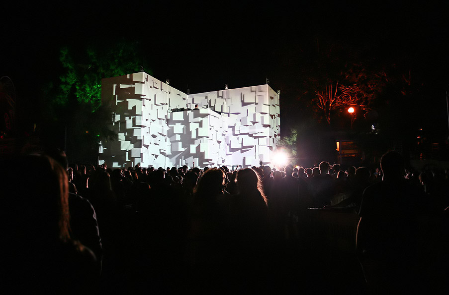 Prva večer Enter Festivala 2011, Foto: Tomislav Čubelić Prva večer Enter Festivala 2011, Foto: Tomislav Čubelić