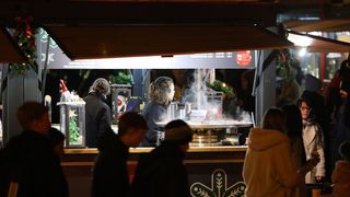 Zagrebački Advent ove godine pun je svjetla i šarenila