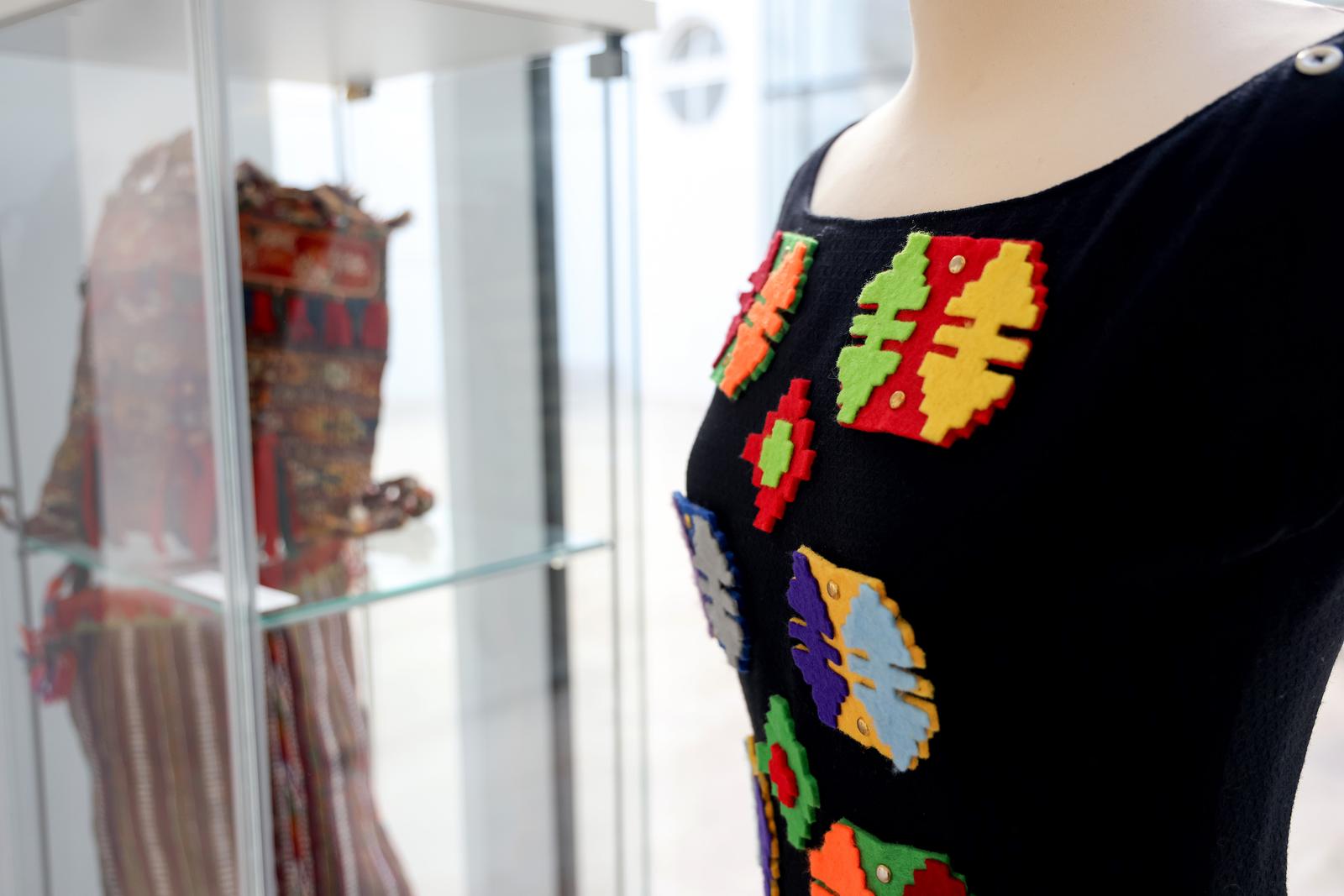 Kneževa palača: Otvorena izložba “Ornamentika sjeverne Dalmacije” Kneževa palača: Otvorena izložba “Ornamentika sjeverne Dalmacije”