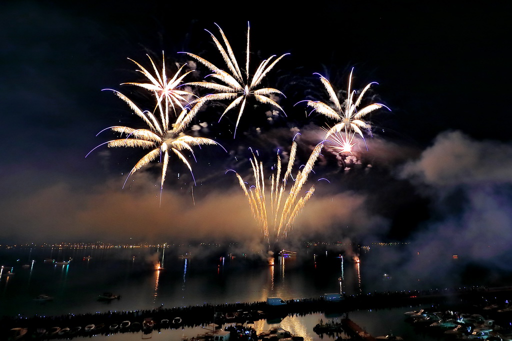 Biogradska noć 2017: Spektakularni vatromet Biogradska noć 2017: Spektakularni vatromet