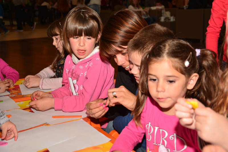 Supernova: Vesela subota 3. svibnja 2014. Foto: Iva Perinčić Supernova: Vesela subota 3. svibnja 2014. Foto: Iva Perinčić