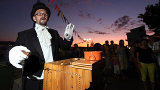 Zadar, 050809.
U sklopu manifestacije Biogradsko ljeto sinoc je na programu bila tradicionalna Biogradska noc, velika turisticka festa koja je zapocela u vecernjim satima na Obali kralja Petra Kresimira IV. Biogradjani za sve posjetitelje feste pripremili