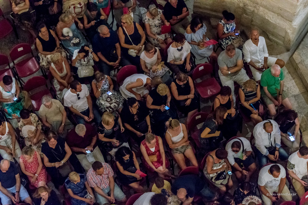 Synergia6 priredila spektakularan koncert  za kraj 57. Glazbenih večeri u Sv. Donatu