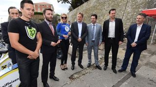 Od danas i Zadar ima nextbike sustav javnih bicikala. Na 4 lokacije moći će se iznajmiti ukupno 25 bicikala. Foto: Dino Stanin/PIXSELL Od danas i Zadar ima nextbike sustav javnih bicikala. Na 4 lokacije moći će se iznajmiti ukupno 25 bicikala. Foto: Dino Stanin/PIXSELL