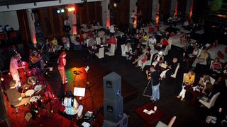 Image 1208829 (auto)