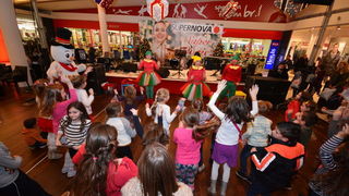 Supernova: Božićni koncert Ivane Kindl i posjet Djeda Božićnjaka, Foto: Iva Perinčić Supernova: Božićni koncert Ivane Kindl i posjet Djeda Božićnjaka, Foto: Iva Perinčić