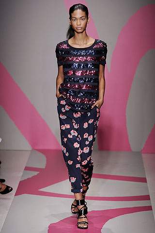 DKNY proljeće/ljeto 2010 (Moda.hr)