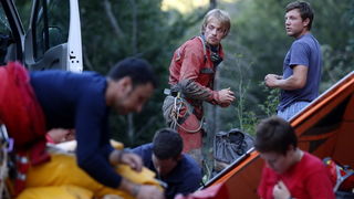 Gracac, 170711.
Speleologu koji je s kolegom u nedjelju istrazivao jamu Kita Gacesina kod Gracaca je pozlilo te je pao u, kako se doznaje, dijabeticku komu koja ga je uhvatila u snu. Ostao je lezati na 362 metra dubine. Rijec je o muskarcu (37) iz Samobor Gracac, 170711.
Speleologu koji je s kolegom u nedjelju istrazivao jamu Kita Gacesina kod Gracaca je pozlilo te je pao u, kako se doznaje, dijabeticku komu koja ga je uhvatila u snu. Ostao je lezati na 362 metra dubine. Rijec je o muskarcu (37) iz Samobor
