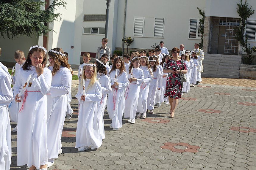 Bibinje: Sakrament Svete potvrde u župnoj crkvi Bibinje: Sakrament Svete potvrde u župnoj crkvi
