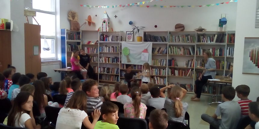 Bogatim programom obilježena Noć knjige u OŠ Jurja Barakovića u Ražancu